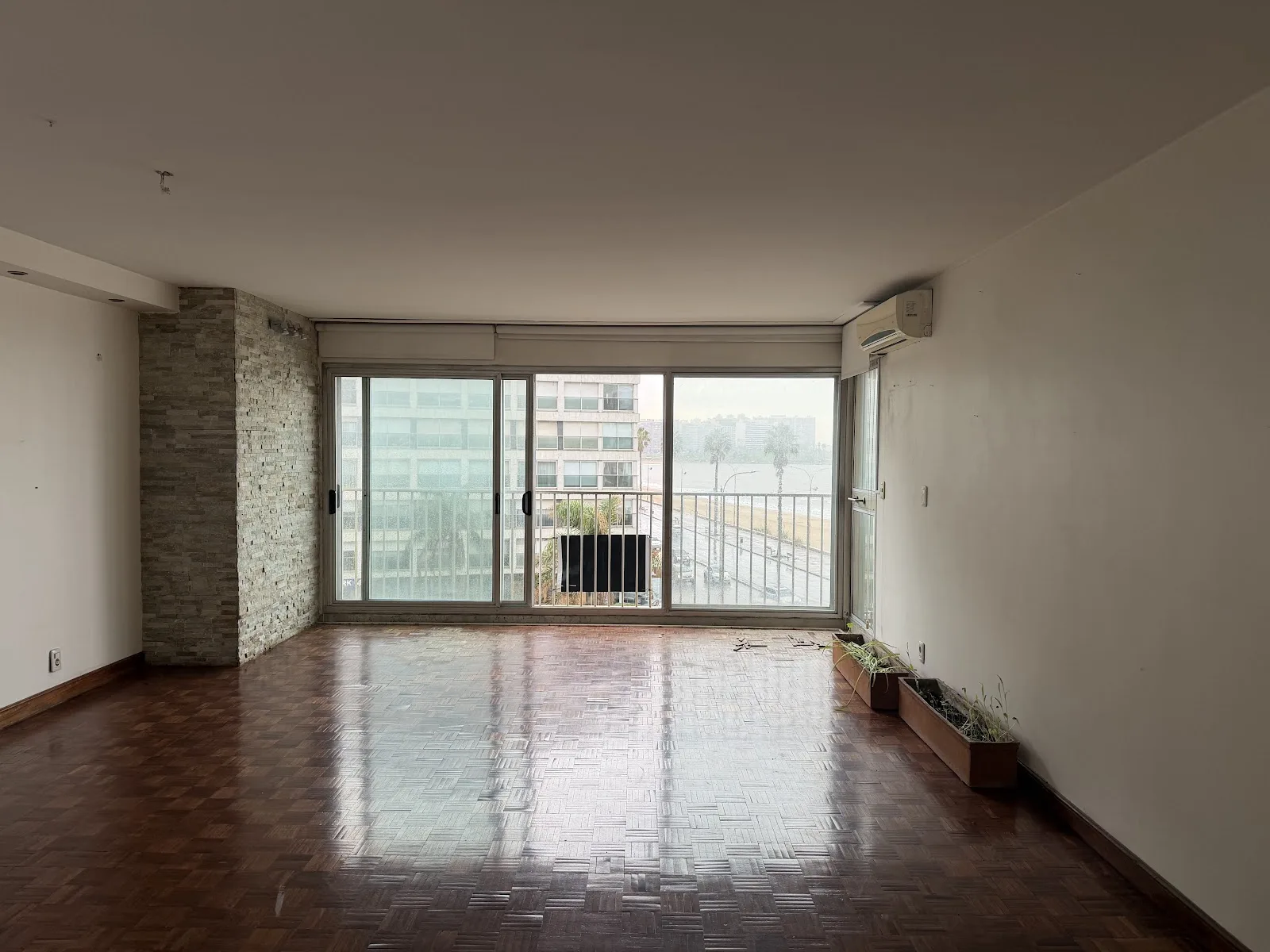Venta - Apartamento con Garaje - Pocitos - 3 Dormitorios (10)