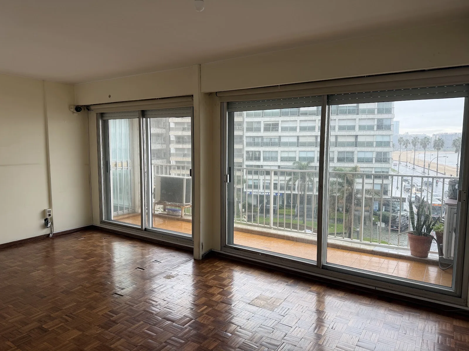 Venta - Apartamento con Garaje - Pocitos - 3 Dormitorios (22)