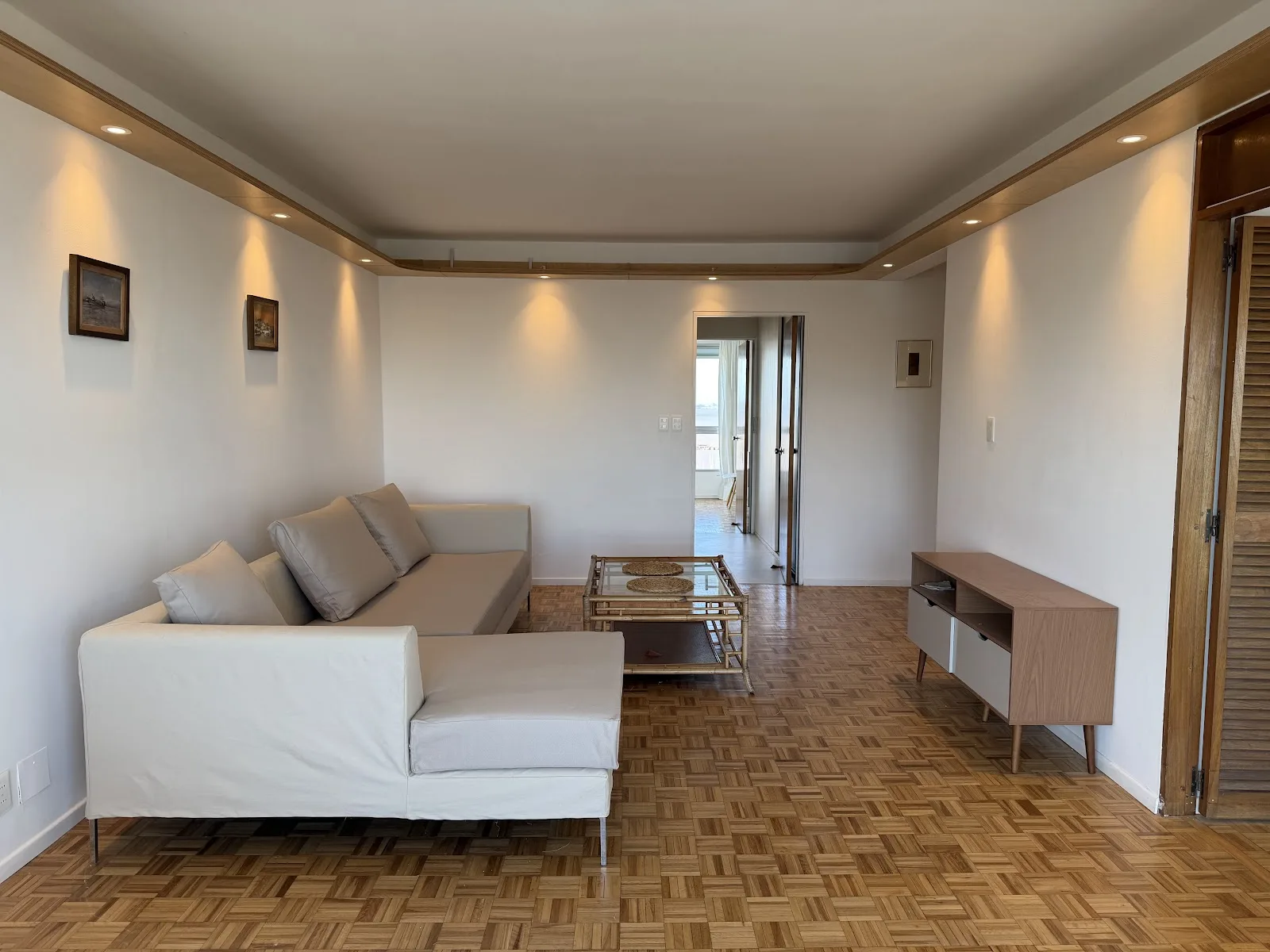Alquiler - Apartamento con Muebles y Garaje - Puerto del Buceo - 2 Dormitorios (7)