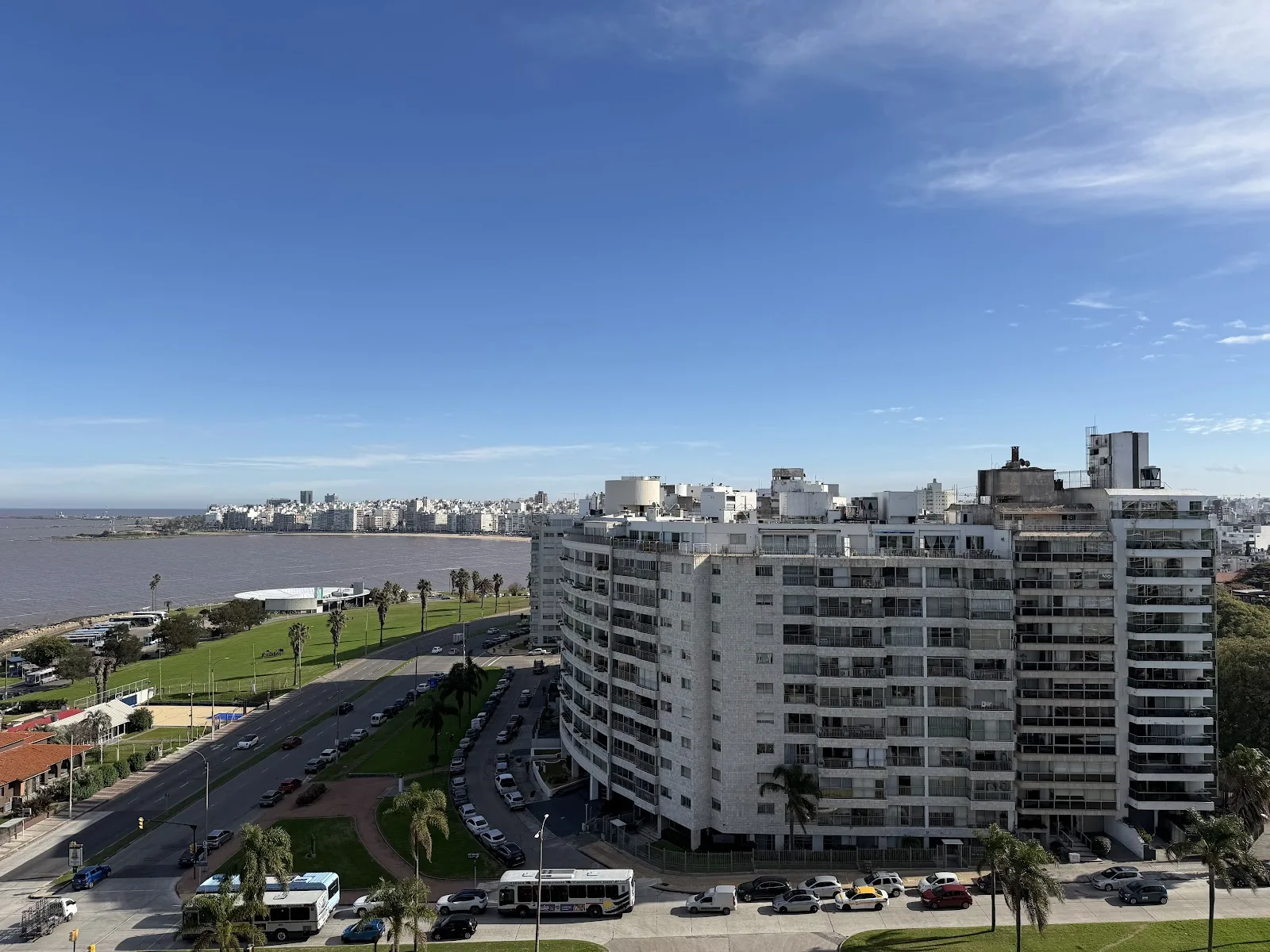 Alquiler - Apartamento con Muebles y Garaje - Puerto del Buceo - 2 Dormitorios (10)