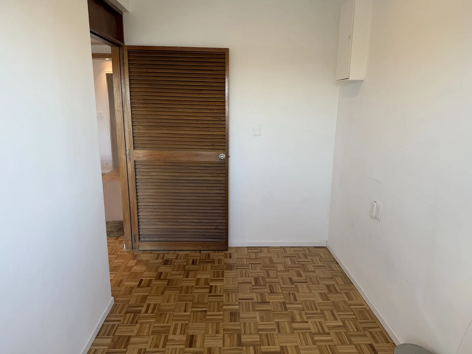 Alquiler - Apartamento con Muebles y Garaje - Puerto del Buceo - 2 Dormitorios (27)