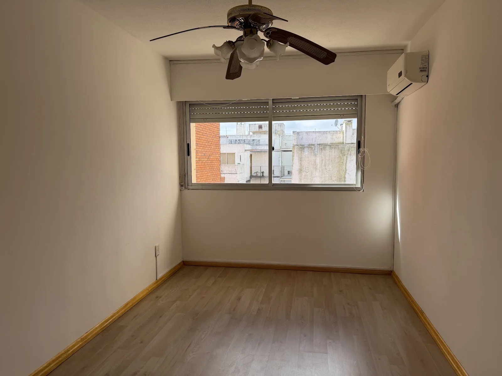 Venta - Apartamento con Garaje - Malvín - 1 Dormitorio (23)
