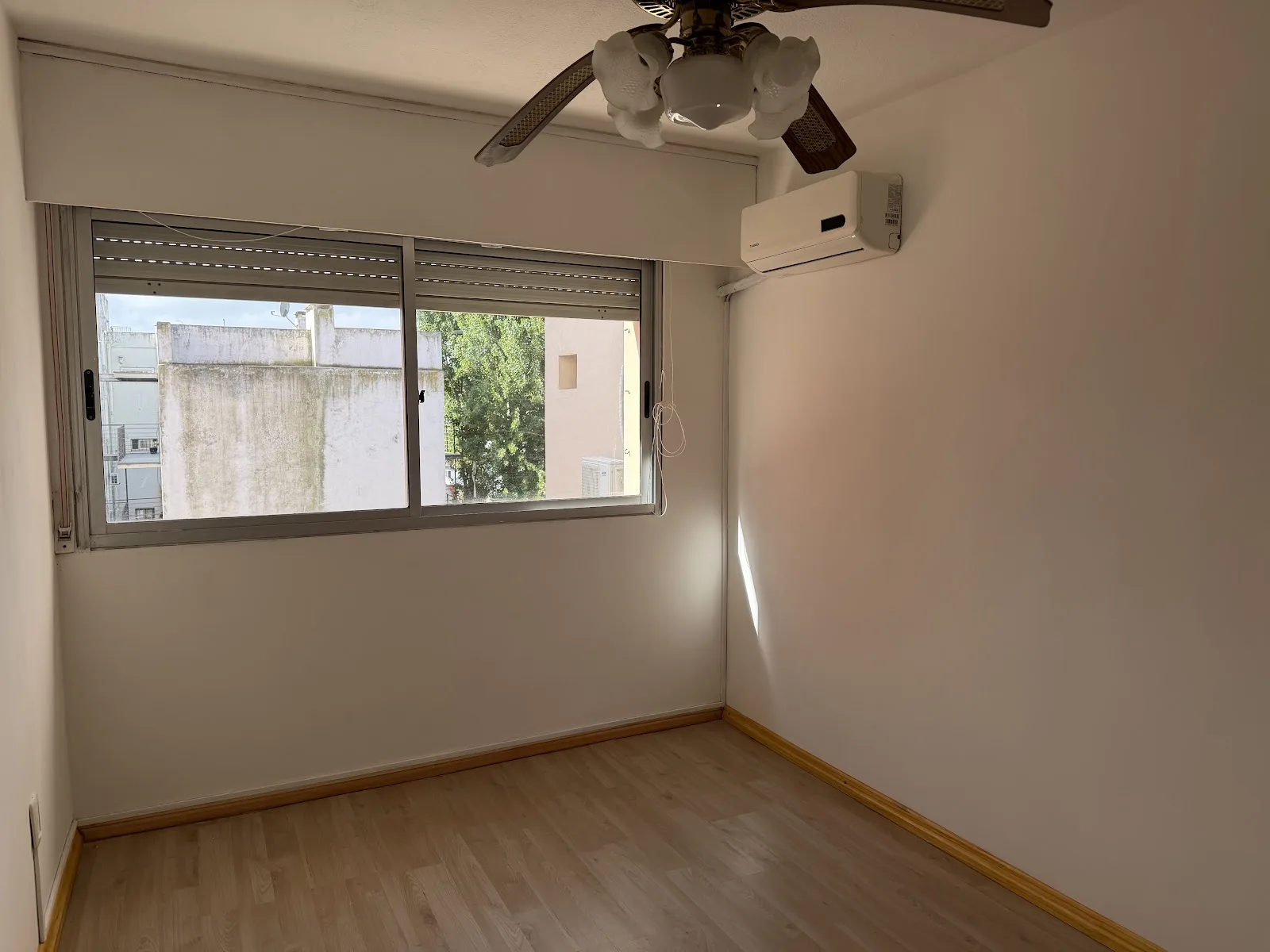 Venta - Apartamento con Garaje - Malvín - 1 Dormitorio (24)