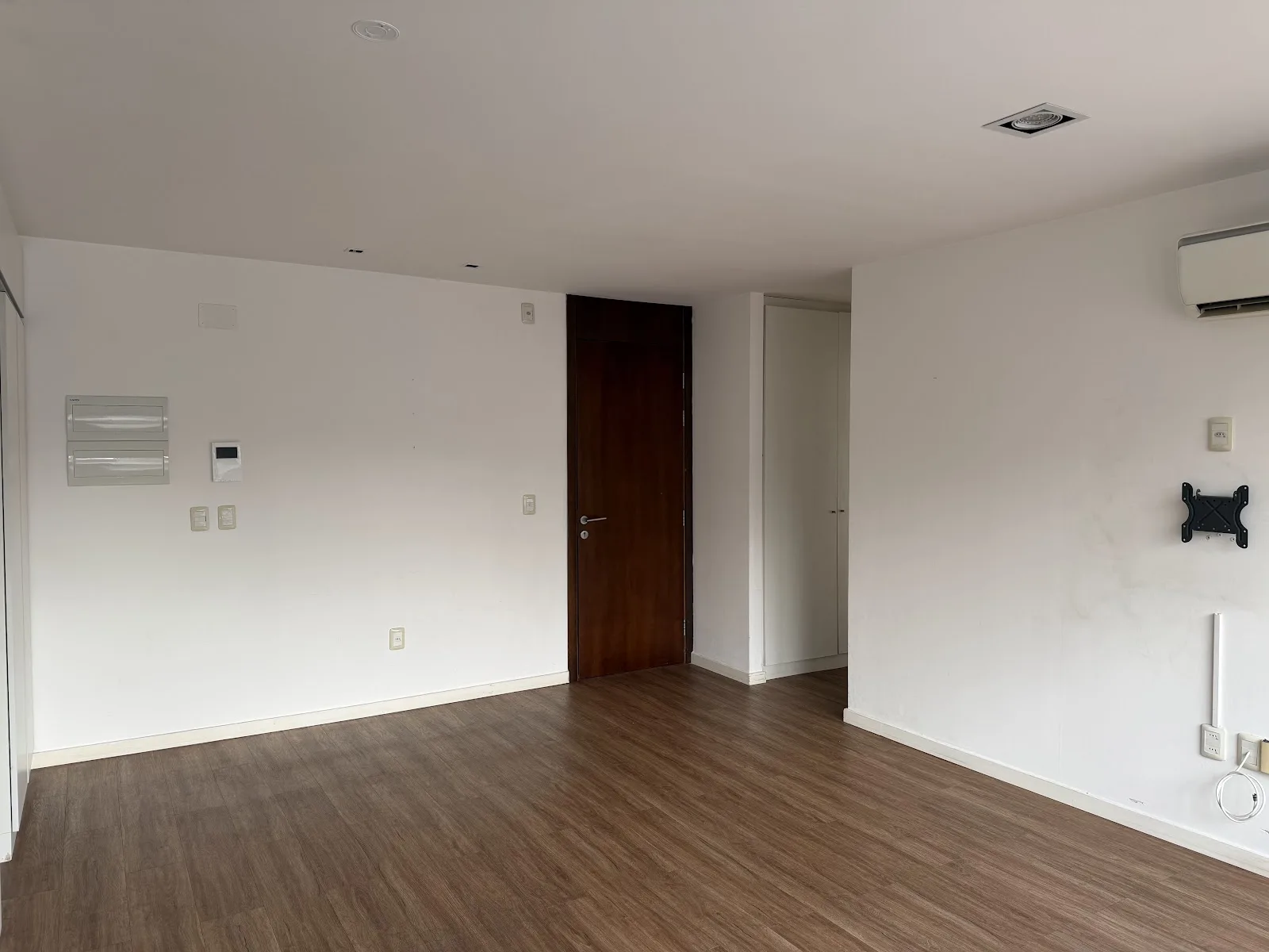 Alquiler - Apartamento con Garaje - Punta Carretas - 1 Dormitorio (4)