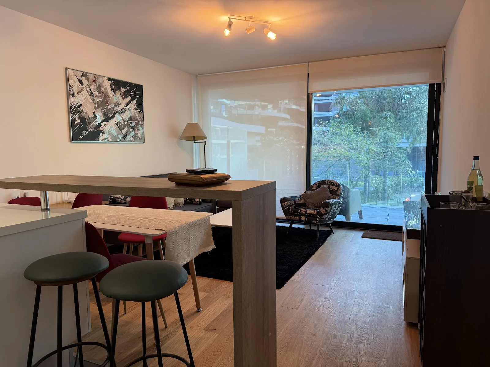Alquiler - Apartamento con Muebles y Garaje Doble - Puerto del Buceo - 1 Dormitorio (4)