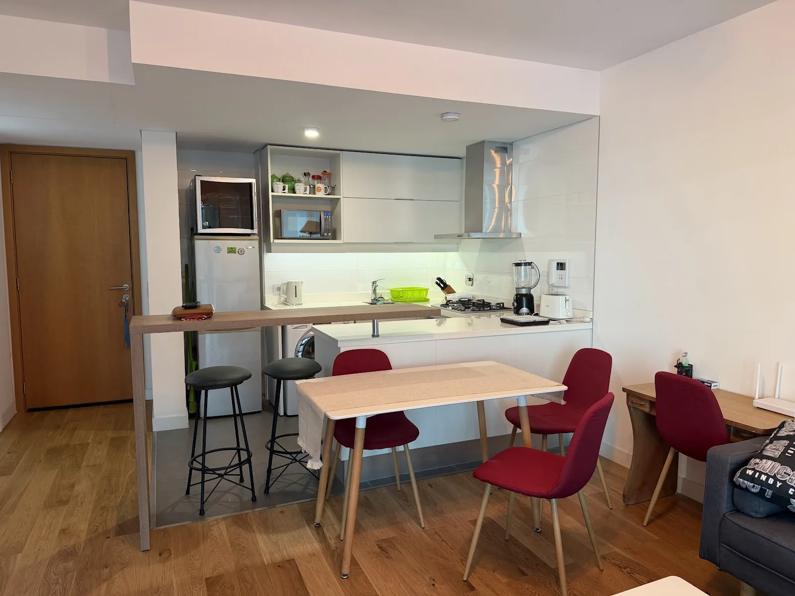 Alquiler - Apartamento con Muebles y Garaje Doble - Puerto del Buceo - 1 Dormitorio (11)