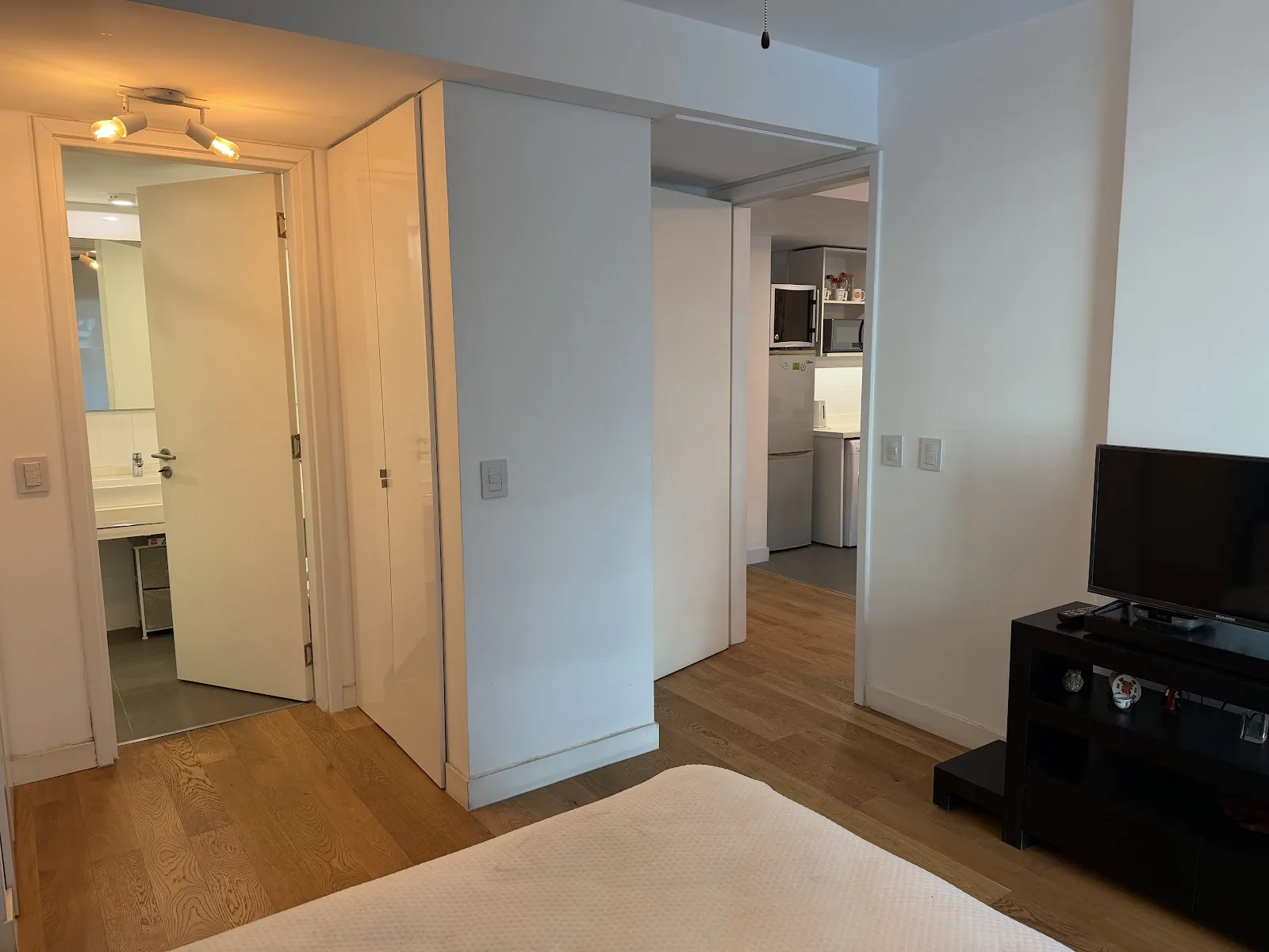 Alquiler - Apartamento con Muebles y Garaje Doble - Puerto del Buceo - 1 Dormitorio (19)