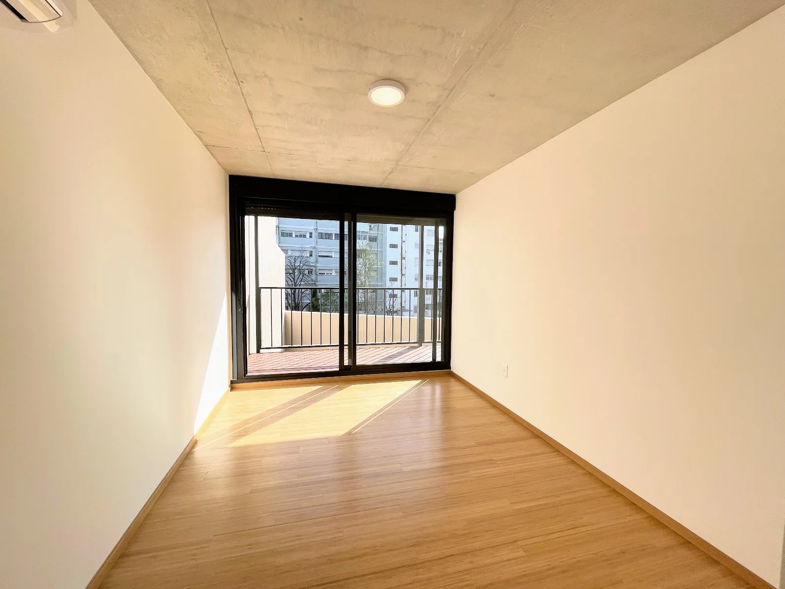 Alquiler - Apartamento - Pocitos Nuevo - 1 Dormitorio (28)