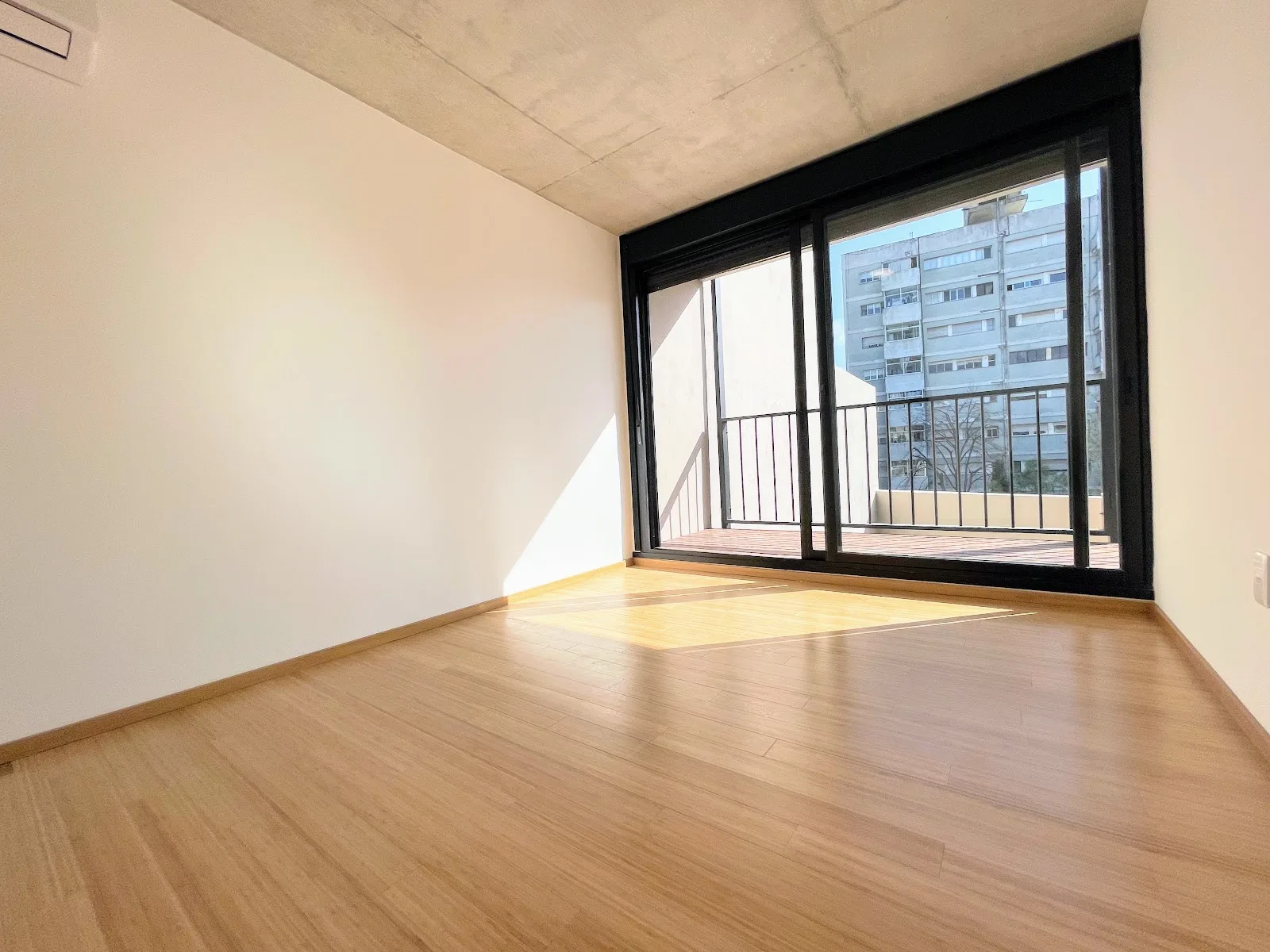 Alquiler - Apartamento - Pocitos Nuevo - 1 Dormitorio (29)