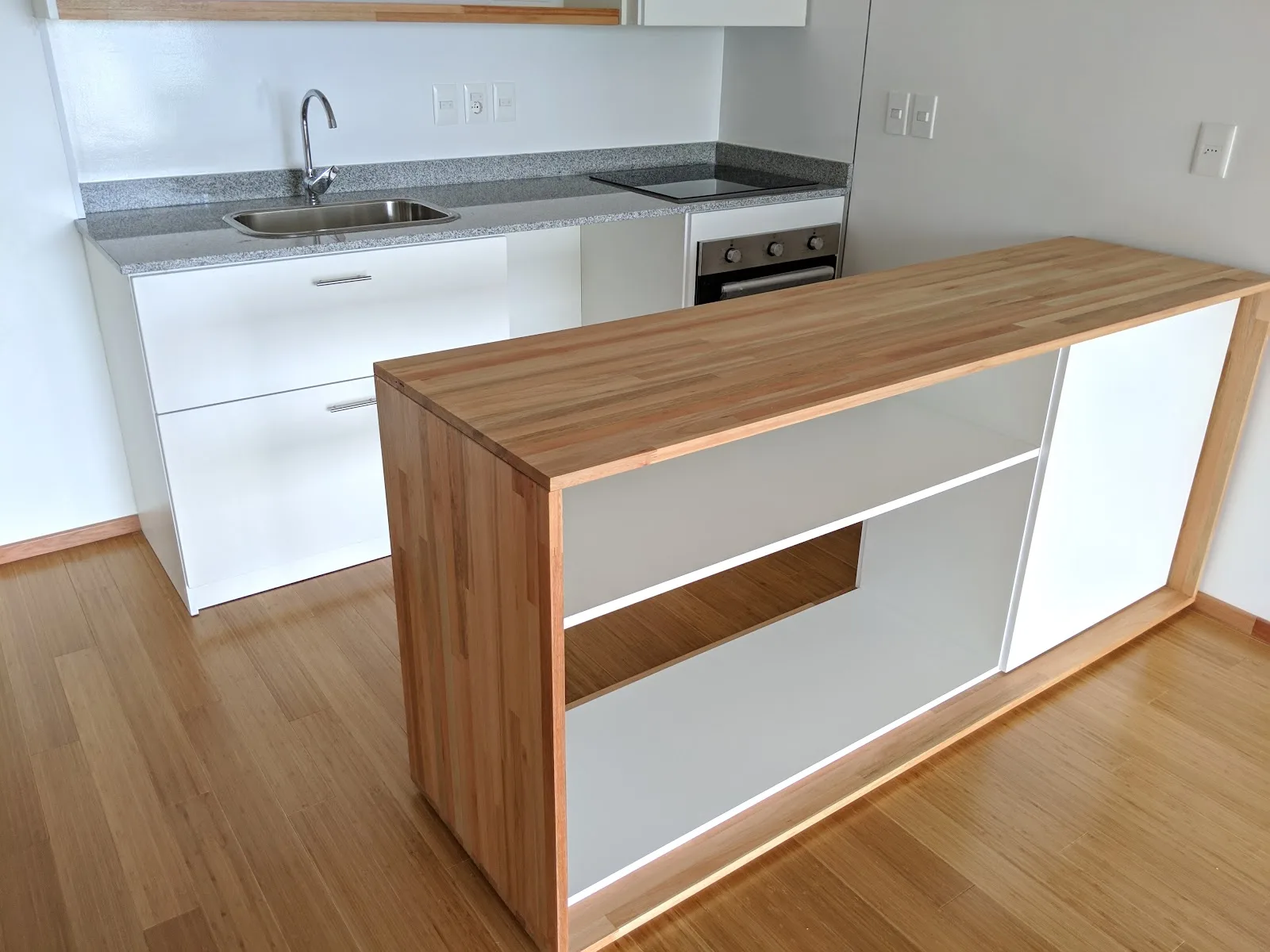 Alquiler - Apartamento con Garaje - Pocitos Nuevo - 1 Dormitorio (9)