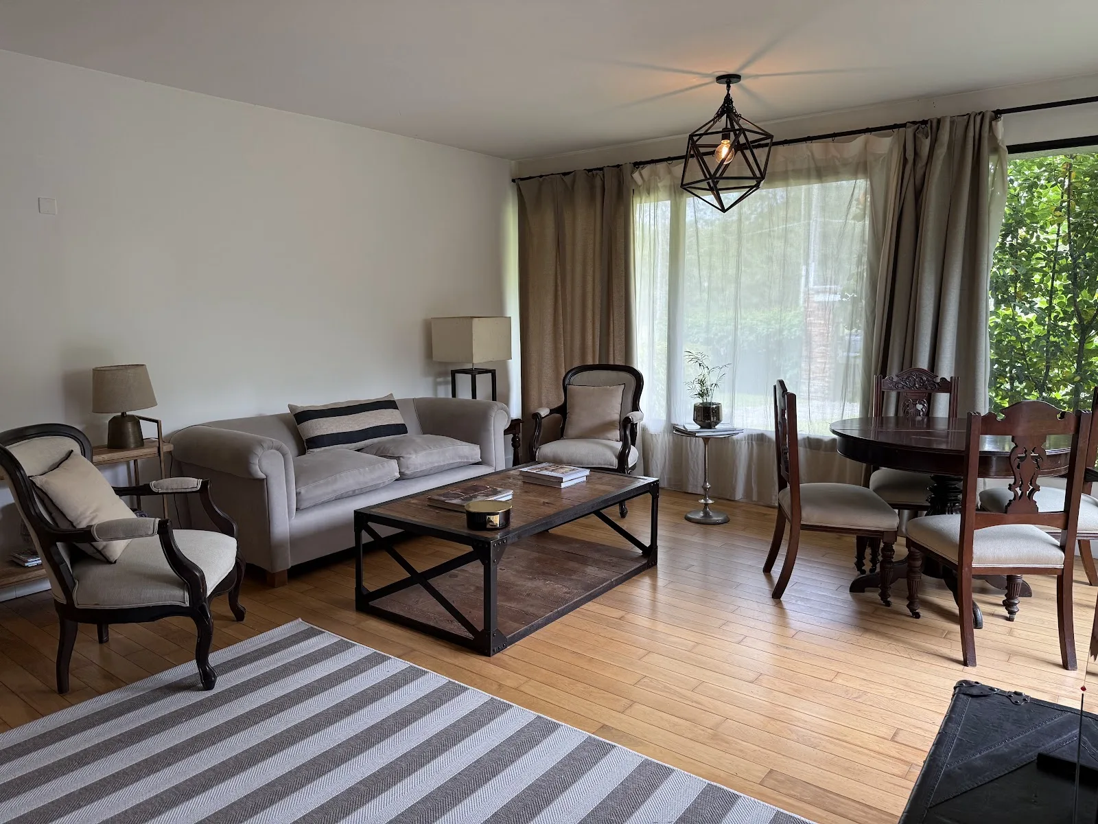 Alquiler - Apartamento con Muebles - Carrasco - 1 Dormitorio (2)