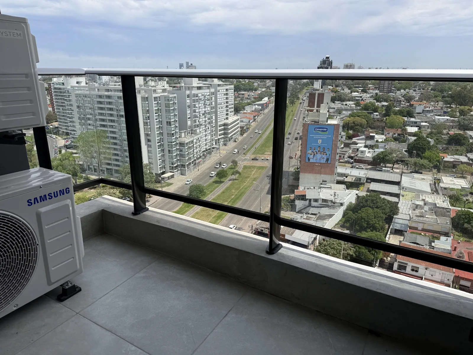 Alquiler - Apartamento con Garaje - Malvín - 1 Dormitorio (1)