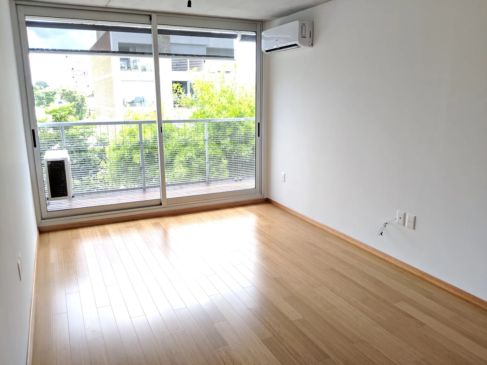 Alquiler - Apartamento con Garaje - Pocitos Nuevo - 1 Dormitorio (3)