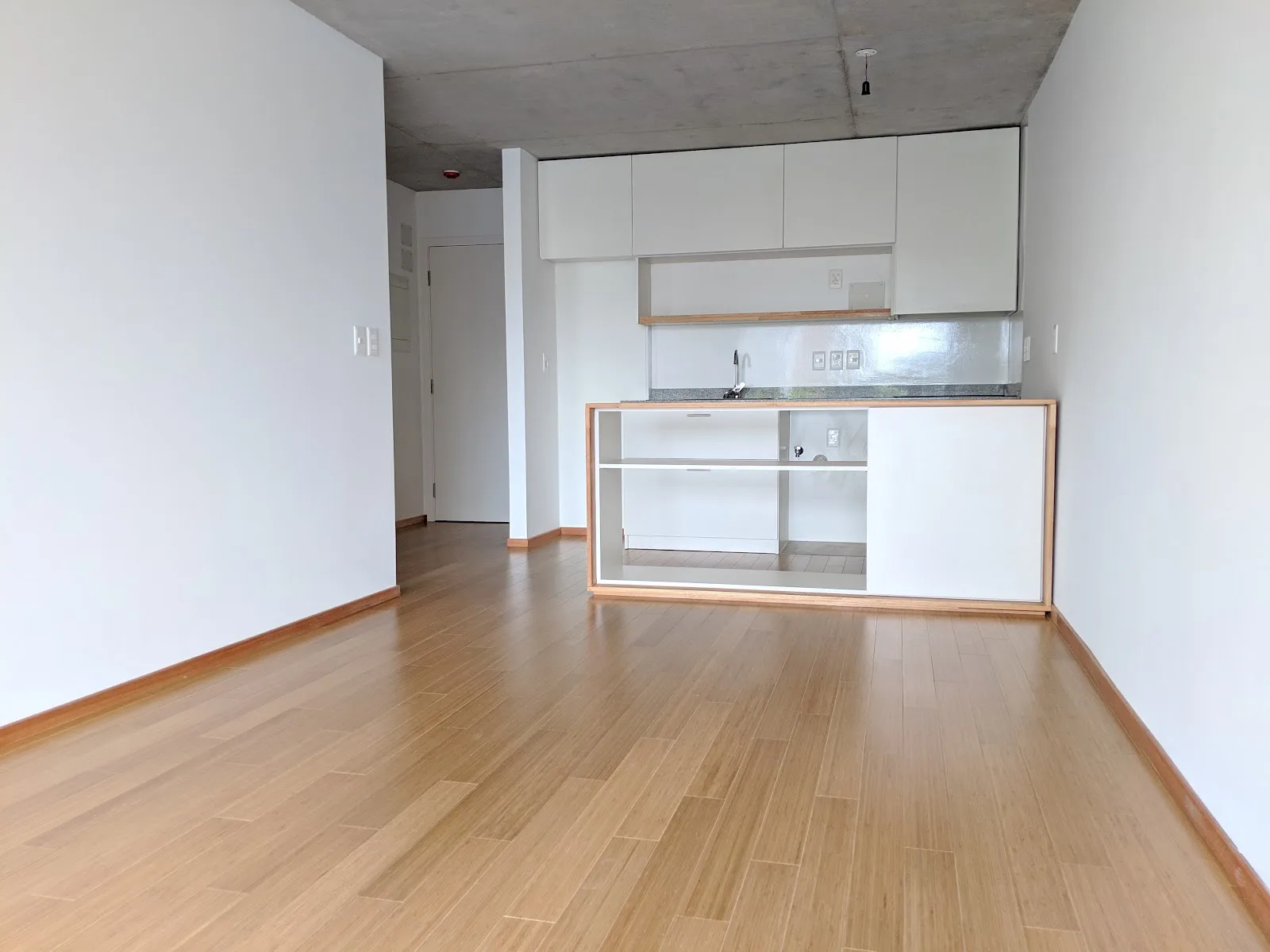 Alquiler - Apartamento con Garaje - Pocitos Nuevo - 1 Dormitorio (6)
