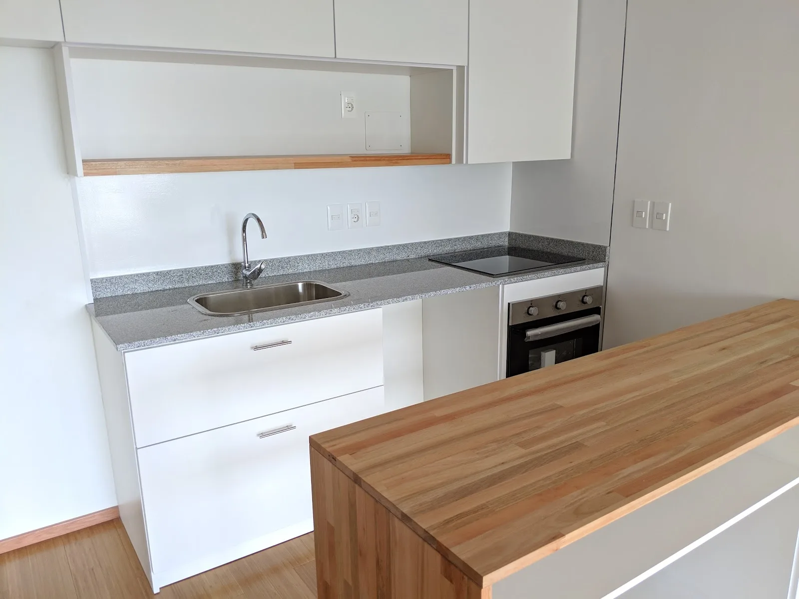 Alquiler - Apartamento con Garaje - Pocitos Nuevo - 1 Dormitorio (8)