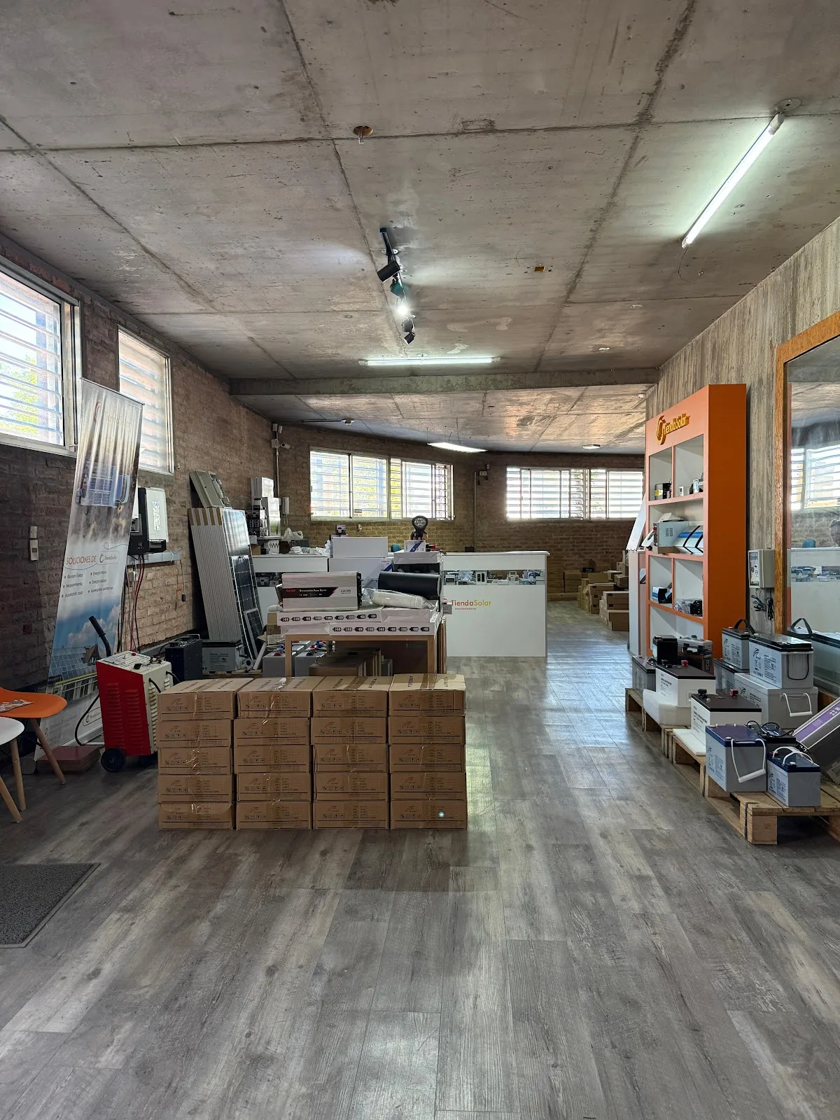 Alquiler - Local - Depósito - Oficina - La Comercial (6)