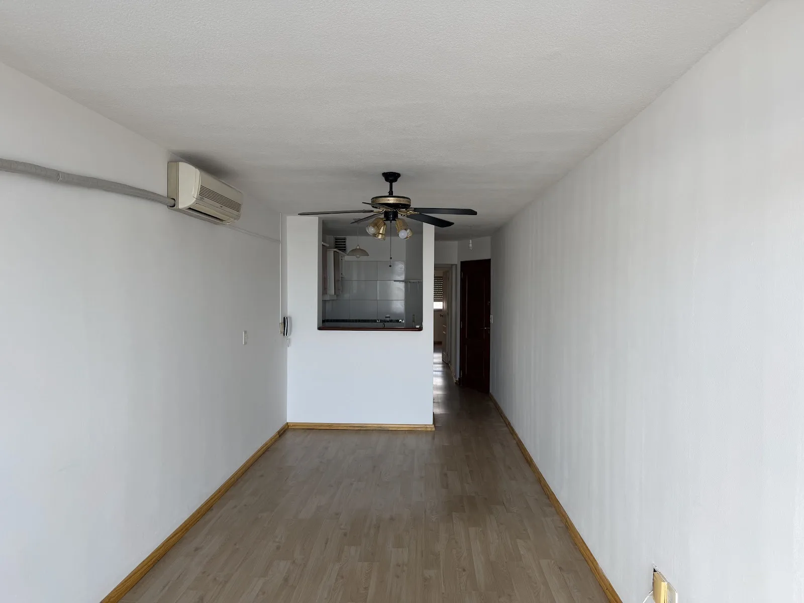 Alquiler - Apartamento con Garaje - Malvín - 1 Dormitorio (4)