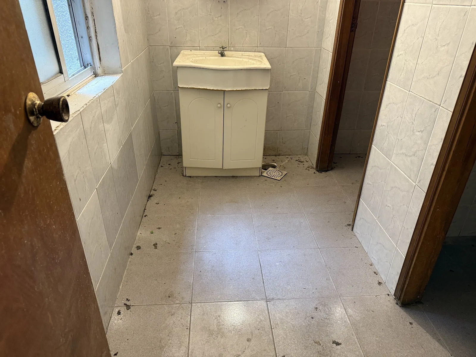Alquiler - Local Comercial - Cordón (10)