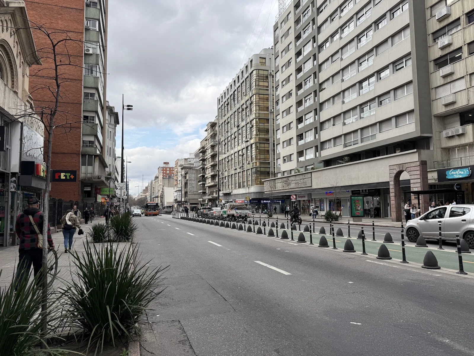 Alquiler - Local Comercial - Cordón (13)