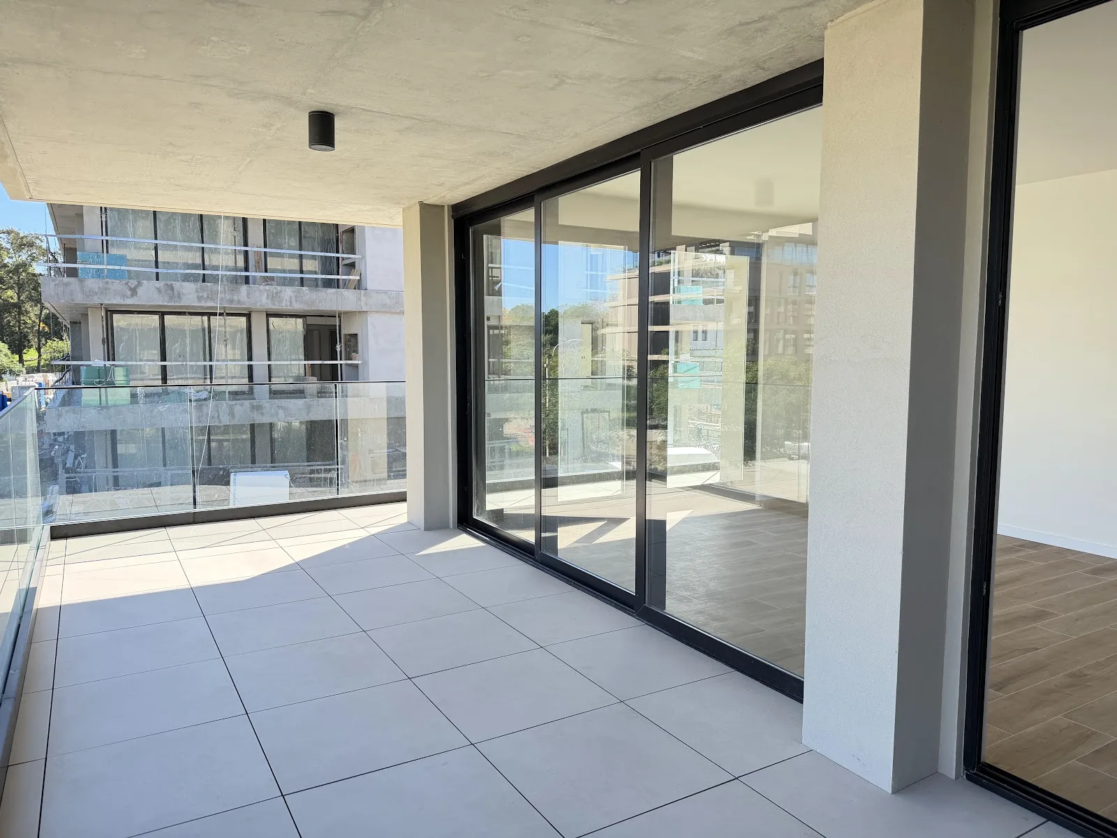 Alquiler - Apartamento con Garaje - Barrio Parques entre San Nicolás y Los Olivos - 2 Dormitorios (31)