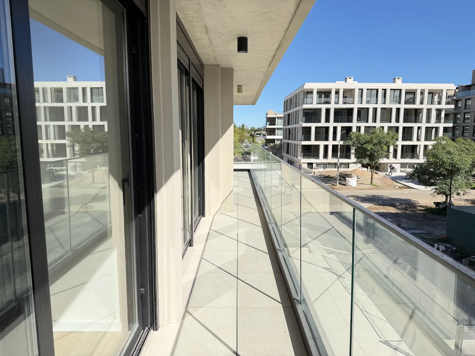 Alquiler - Apartamento con Garaje - Barrio Parques entre San Nicolás y Los Olivos - 2 Dormitorios (32)