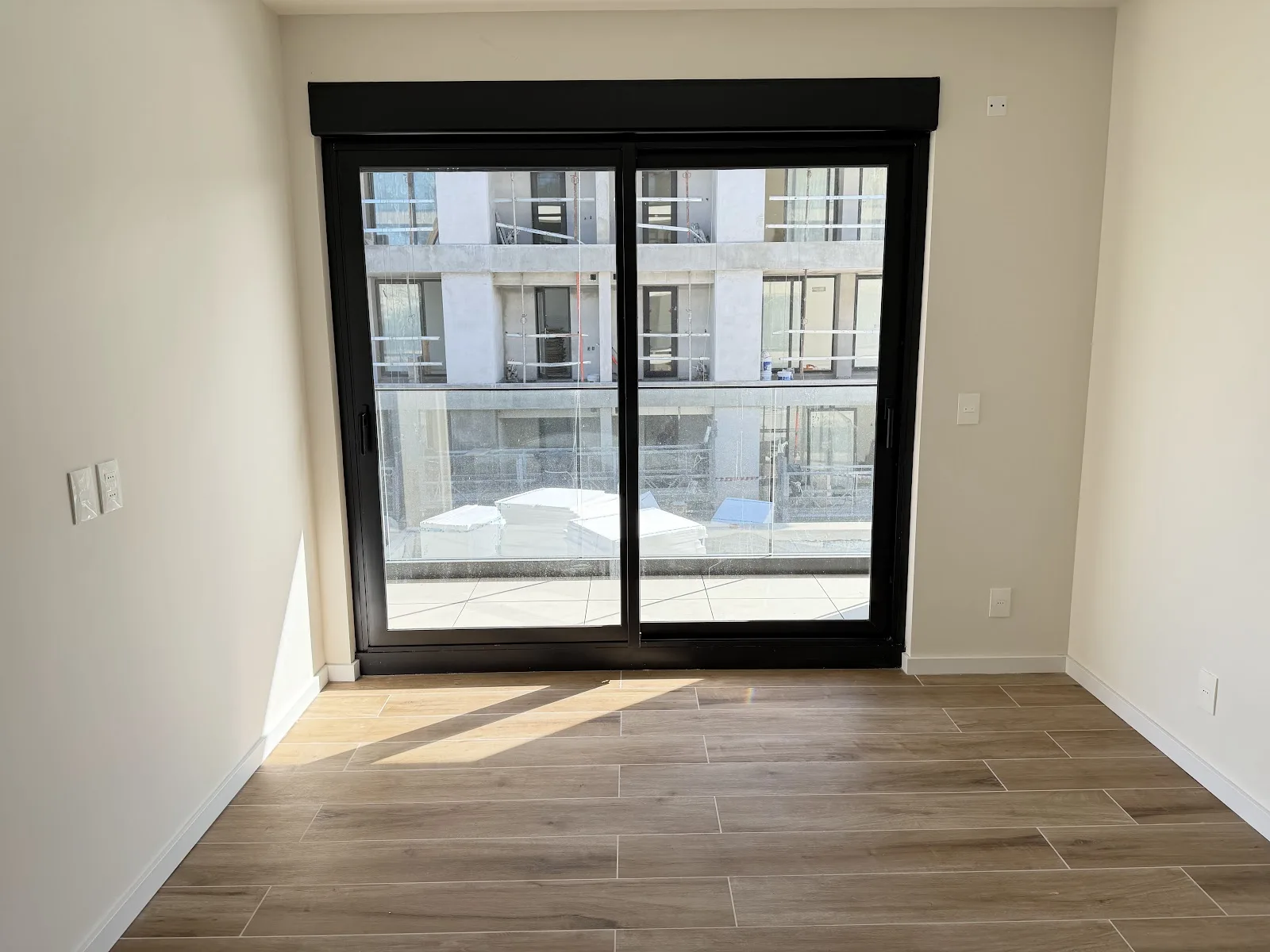 Alquiler - Apartamento con Garaje - Barrio Parques entre San Nicolás y Los Olivos - 2 Dormitorios (42)