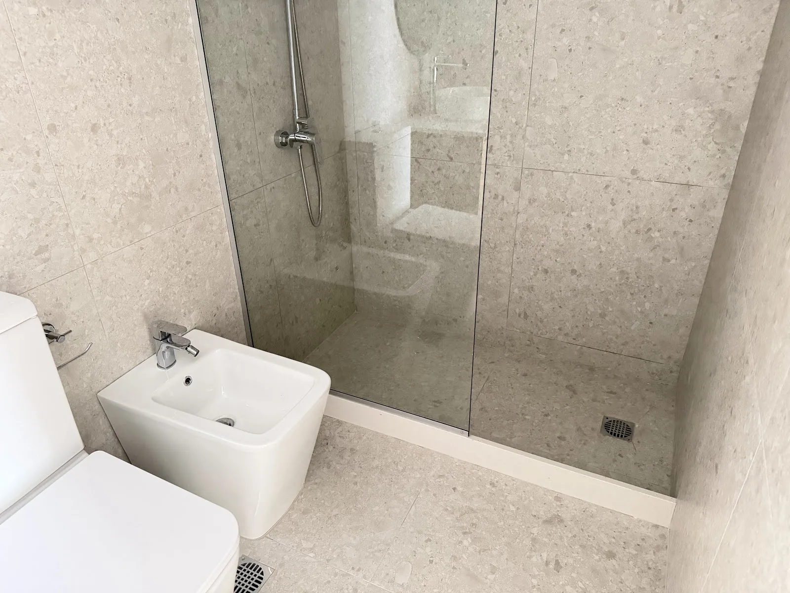 Alquiler - Apartamento con Garaje - Barrio Parques entre San Nicolás y Los Olivos - 2 Dormitorios (54)