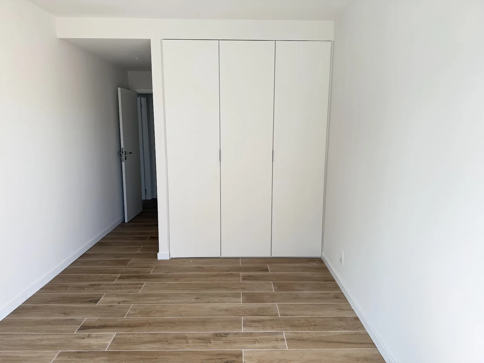 Alquiler - Apartamento con Garaje - Barrio Parques entre San Nicolás y Los Olivos - 2 Dormitorios (60)