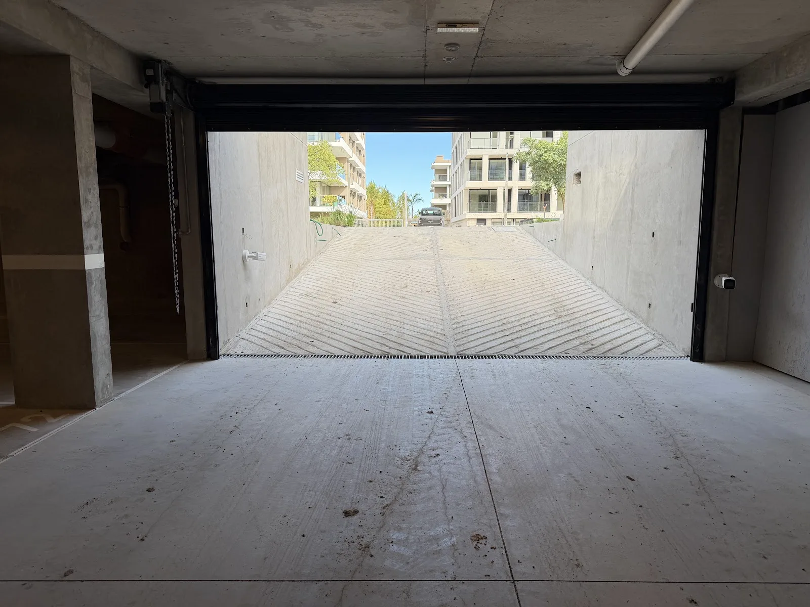 Alquiler - Apartamento con Garaje - Barrio Parques entre San Nicolás y Los Olivos - 2 Dormitorios (71)