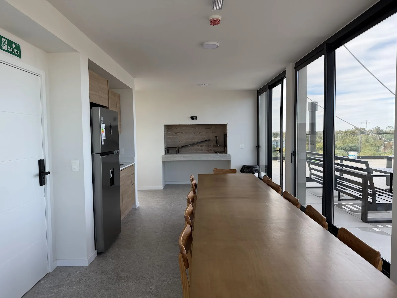 Alquiler - Apartamento con Garaje - Barrio Parques entre San Nicolás y Los Olivos - 2 Dormitorios (80)