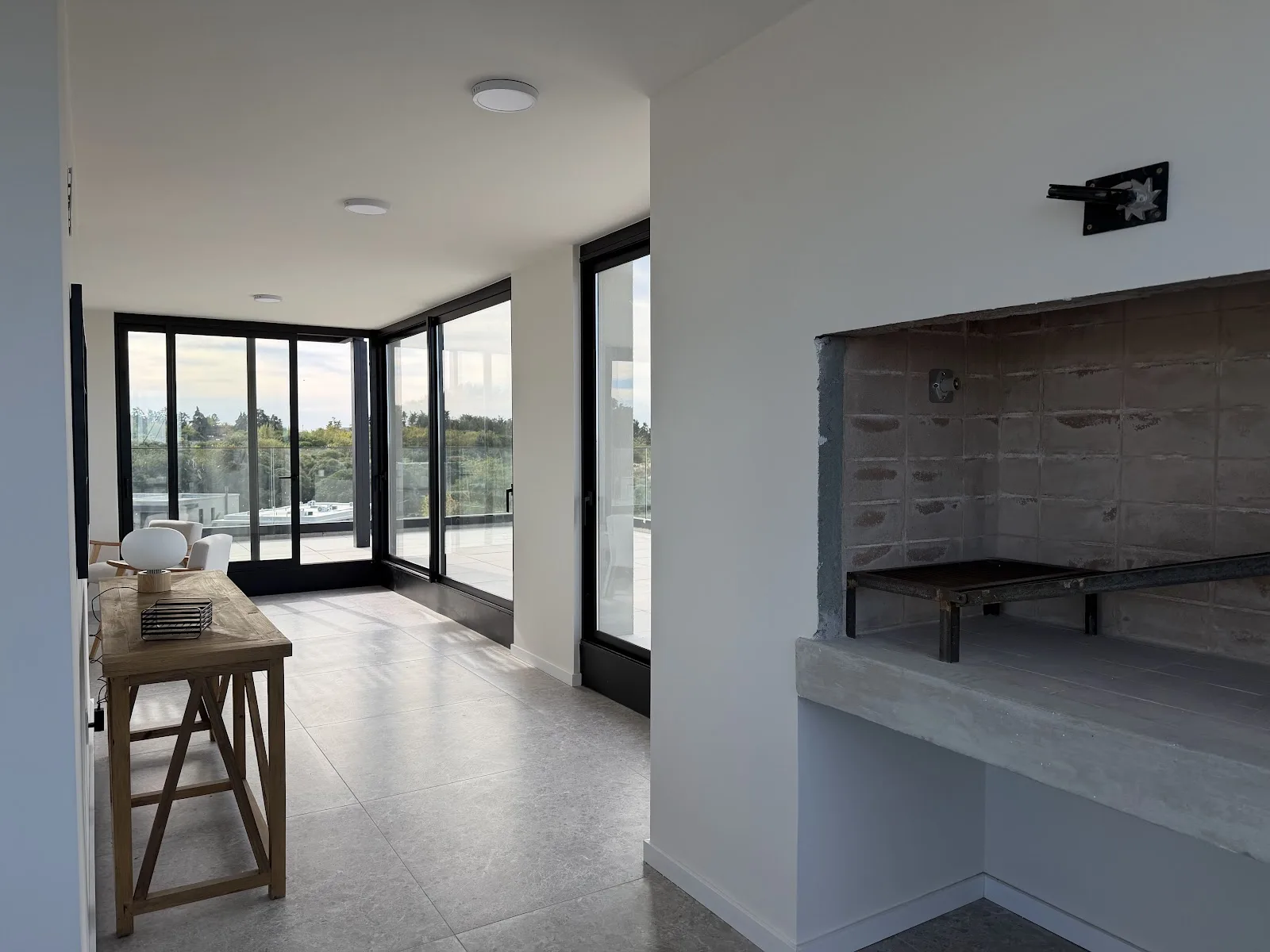 Alquiler - Apartamento con Garaje - Barrio Parques entre San Nicolás y Los Olivos - 2 Dormitorios (83)