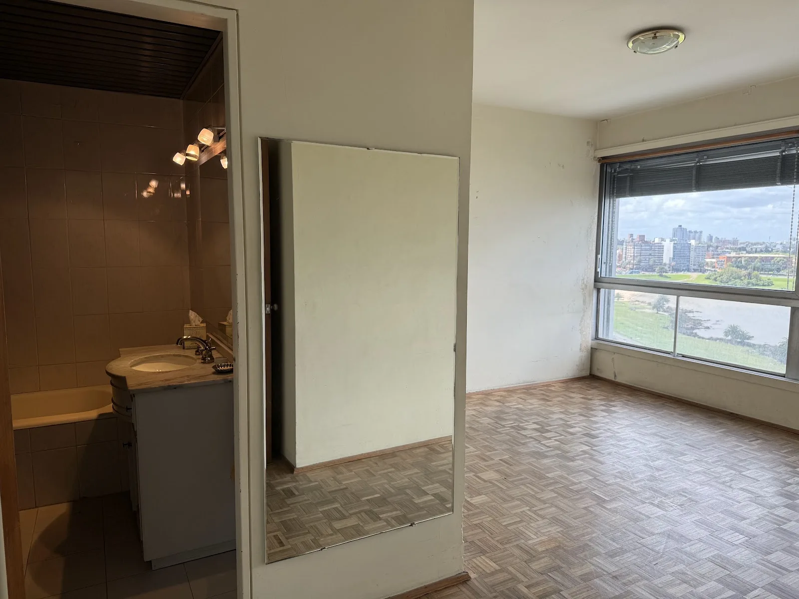 Venta - Apartamento con Garaje - Puerto del Buceo - 3 Dormitorios (40)