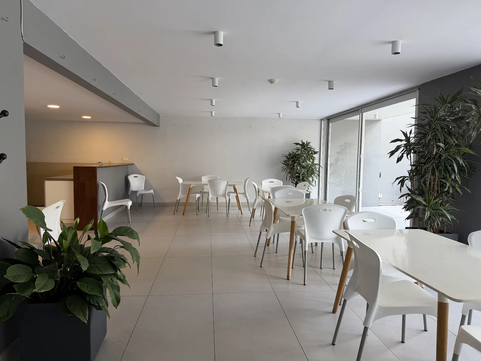 Venta - Apartamento con Garaje Doble - Punta Carretas - 3 Dormitorios (37)